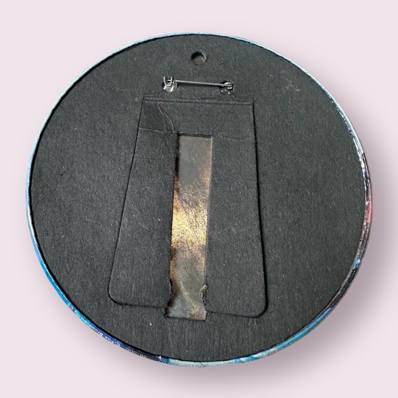 S/2 Vintage Beverly Hills 90210 Luke Perry “Dylan” Jason Priestly “Brandon” Pins - Picture 6 of 7